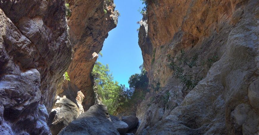 Sarakina Gorge