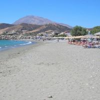 Kokkinos Pyrgos beach